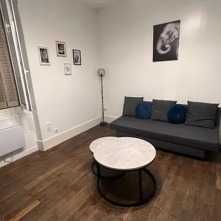 Le Marceau, T2 Equipe Au Coeur De Appartement *